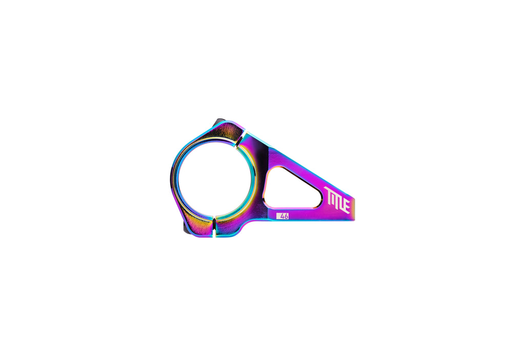 DM1 35 Direct Mount Stem - 35 mm in oil slick- side view with white title logo