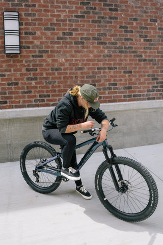 Title Bike Check: Harriet Burbidge-Smith (HAZ)