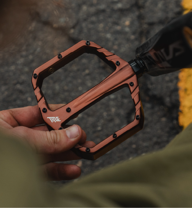 Mountain bike pedal