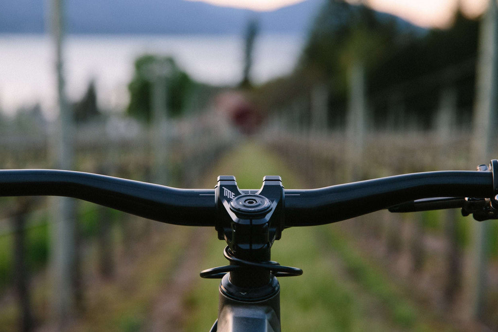 ST1 31.8 - Title MTB 31mm mountain bike stem shown on mountain bike from riders perspective 